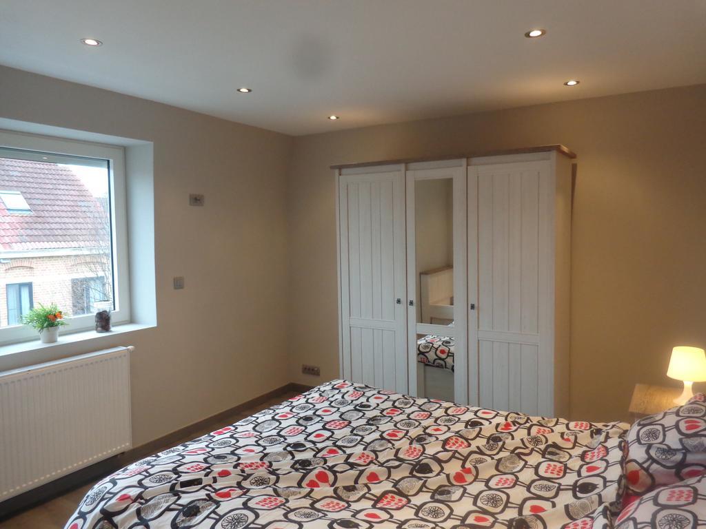 Bruges Brujas Holiday House מראה חיצוני תמונה